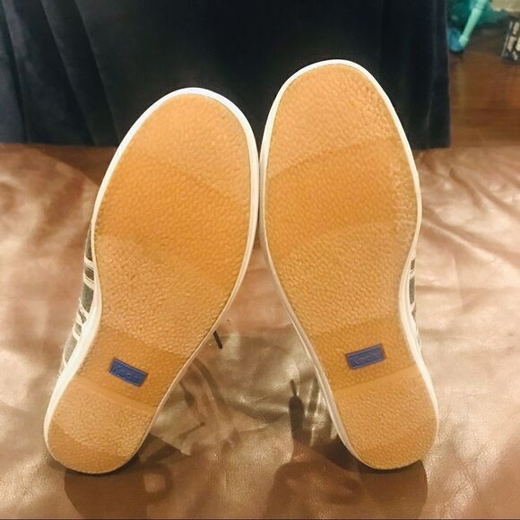 Keds Striped Distressed Sneakers   - Picture 5 of 8